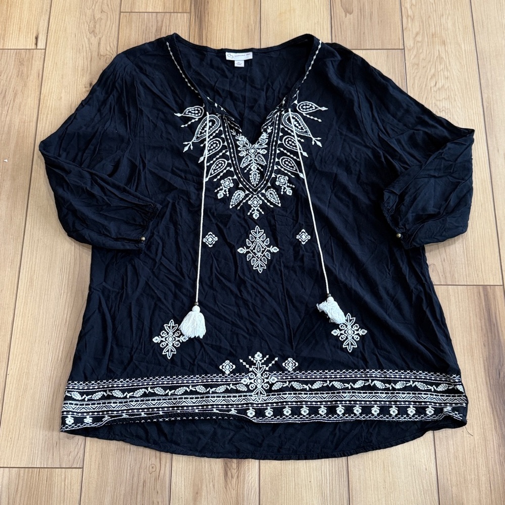 Black Boho Embroidered Tunic Top